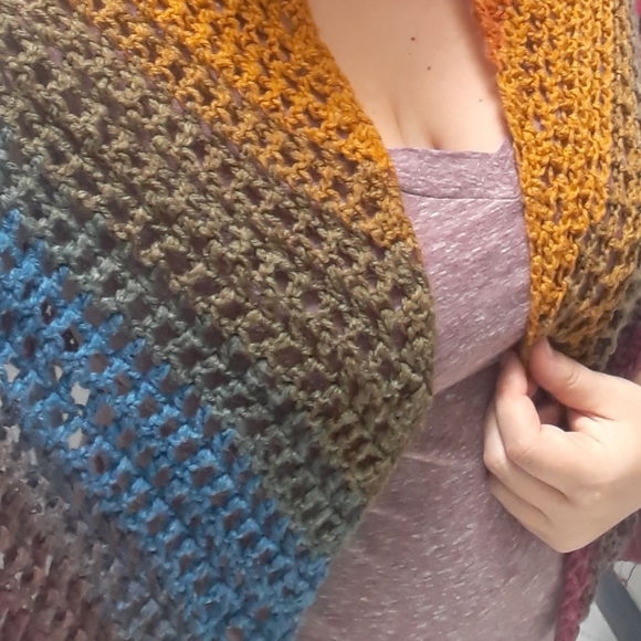 🔥Host Pick🔥Triangle Multicolored Shawl - Picture 3 of 4
